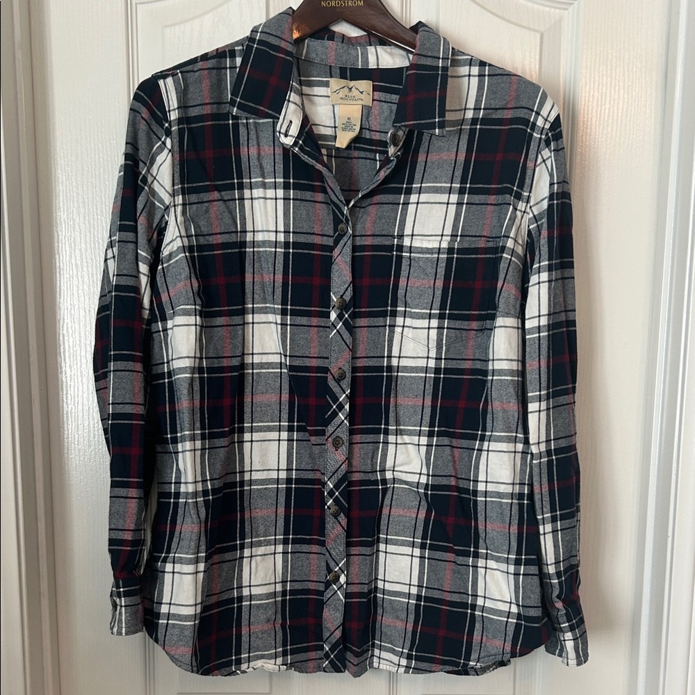 Ladies Blue Mountain Cotton Flannel Plaid Button Down Shirt - Blue, White, Red